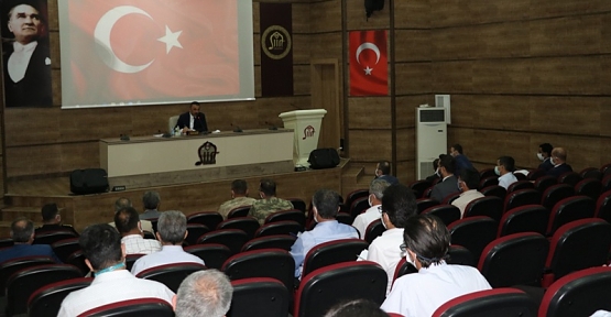 İl Pandemi Kurulu Toplantısı, Vali Hacıbektaşoğlu Başkanlığında Yapıldı