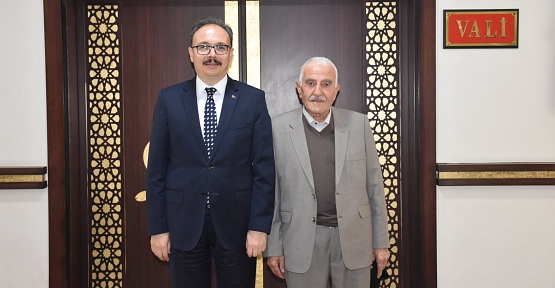 Vali Kızılkaya, Şehit Babasını Makamında Ağırladı