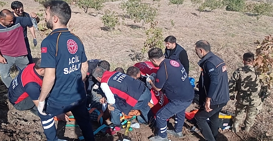 Siirt'te Ayağını Çapa Makinesine Kaptıran Adam Ağır Yaralandı