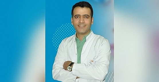 Dr. Ömer Özdemir,Endokrin Bozucu Kimyasallar Akne Oluşumunda Rol Oynuyor