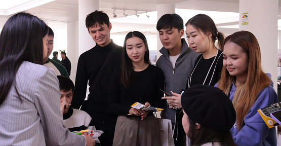 Siirt Üniversitesi Kazakistan’da Düzenlenen Uluslararası Eğitim Fuarına Katıldı