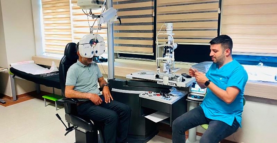 Göz Doktoru M. Burak Akkoyun, Gözde Şimşek Çakması, Retina Dekolmanının Habercisi Olabilir