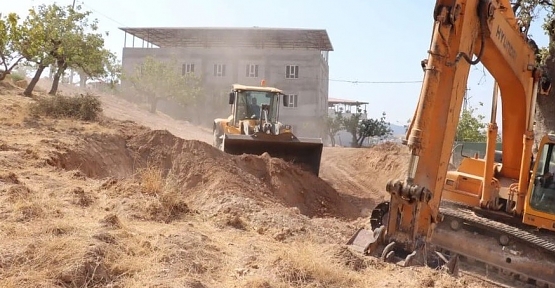 Siirt Belediyesi'nden Şehrin Gelişimine Katkı: Yeni Yol Açma Çalışmaları Devam Ediyor