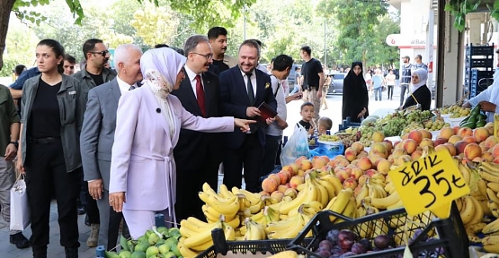 Aile ve Sosyal Hizmetler Bakanı Mahinur Özdemir Göktaş, Esnaf Ziyaret Etti