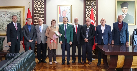 Vali Dr. Kemal Kızılkaya, Siirt İl İnsan Hakları Kurulu Üyelerini Kabul Etti