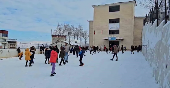 Pervari, Baykan ve Şirvan’da Taşımalı Eğitime 1 Gün Ara Verildi