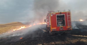 Tuzkuyusu Köyünde Çıkan Yangında 80 Dönüm Arazi Zarar Gördü