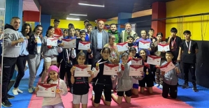 Siirt Belediye Boks Takımı Okullar Arası Turnuvada 30 Birincilik Aldı