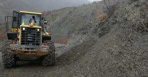 Siirt’te Heyelandan Ötürü Ulaşıma Kapanan Yollar Açıldı