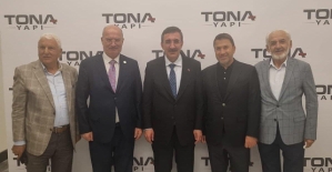 Siirt TSO Başkanı Kuzu, Cumhurbaşkanı Yardımcısı Cevdet Yılmaz’la Dostluk Yemeğine Katıldı