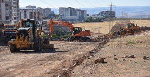 Siirt Belediyesi Fen İşleri Müdürlüğü, Şehrin Ulaşım Altyapısını Güçlendiriyor